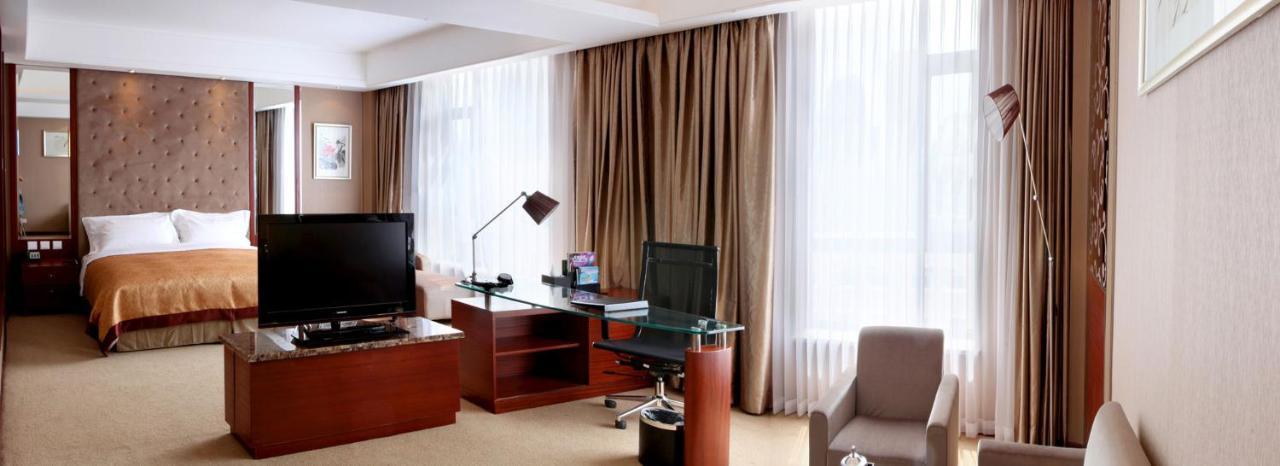 Dalian Furong International Hotel Exterior foto
